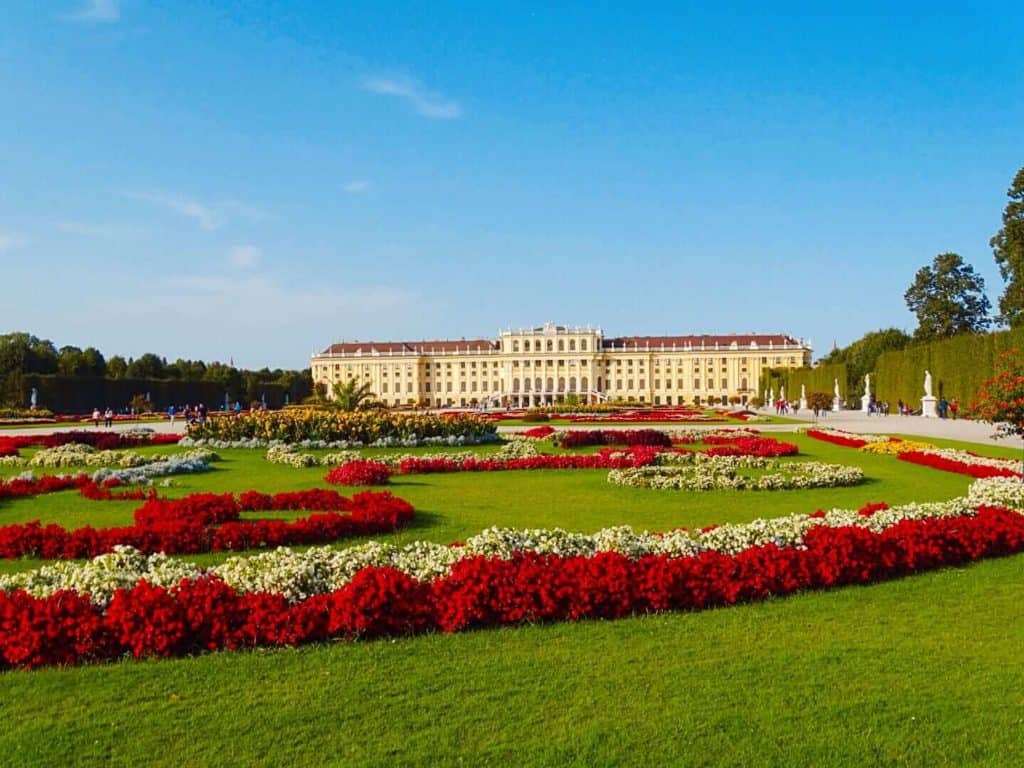 Schönbrunn Palace 3 days in Vienna