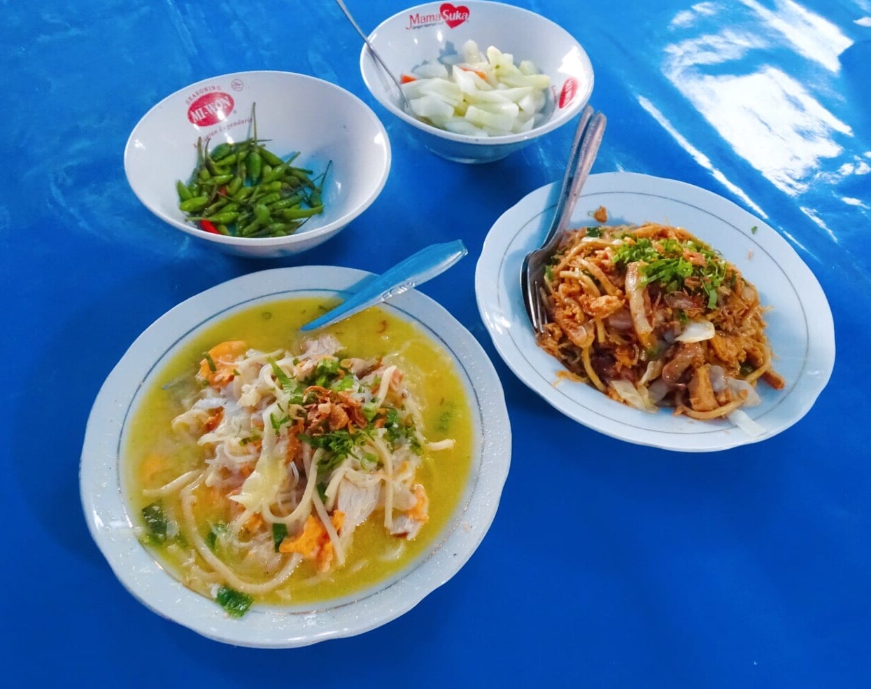 Bakmi godog street food Yogyakarta