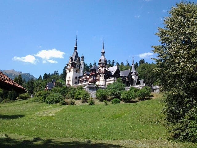 peles castle romania 