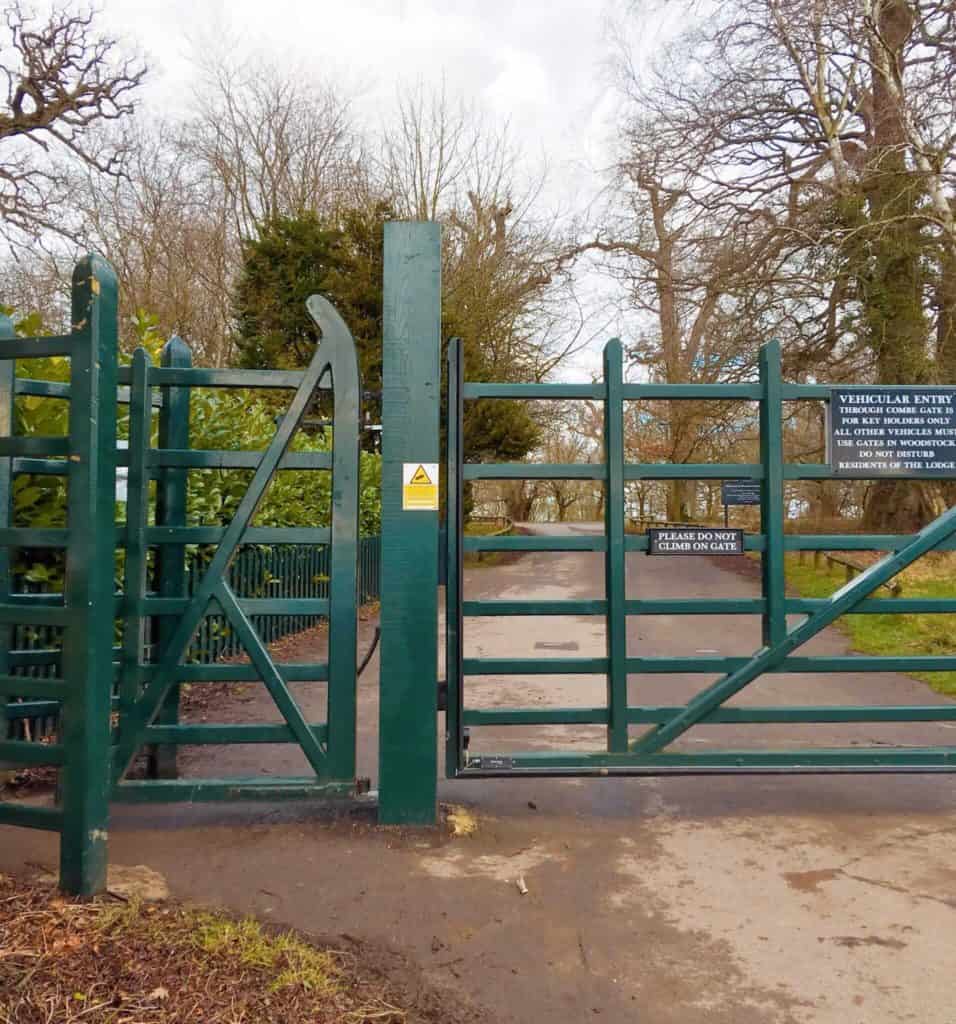 Green gate free entry to Blenheim Palace