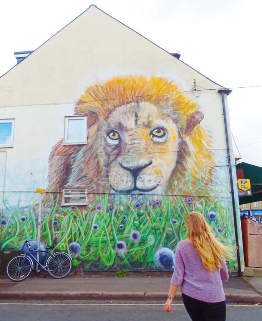 Lion street art Oxford weekend 