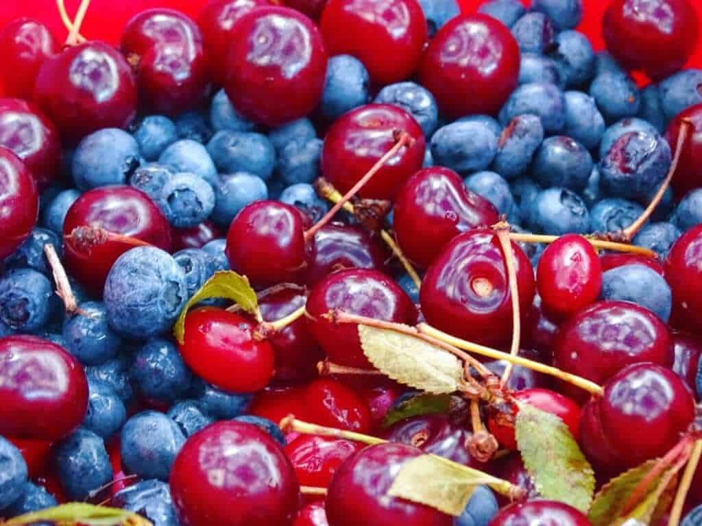 Cherries and blueberries Bucharest food tour 