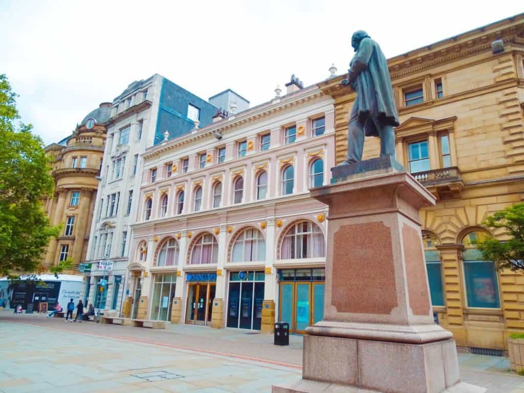 Statue in St Anne's Square 