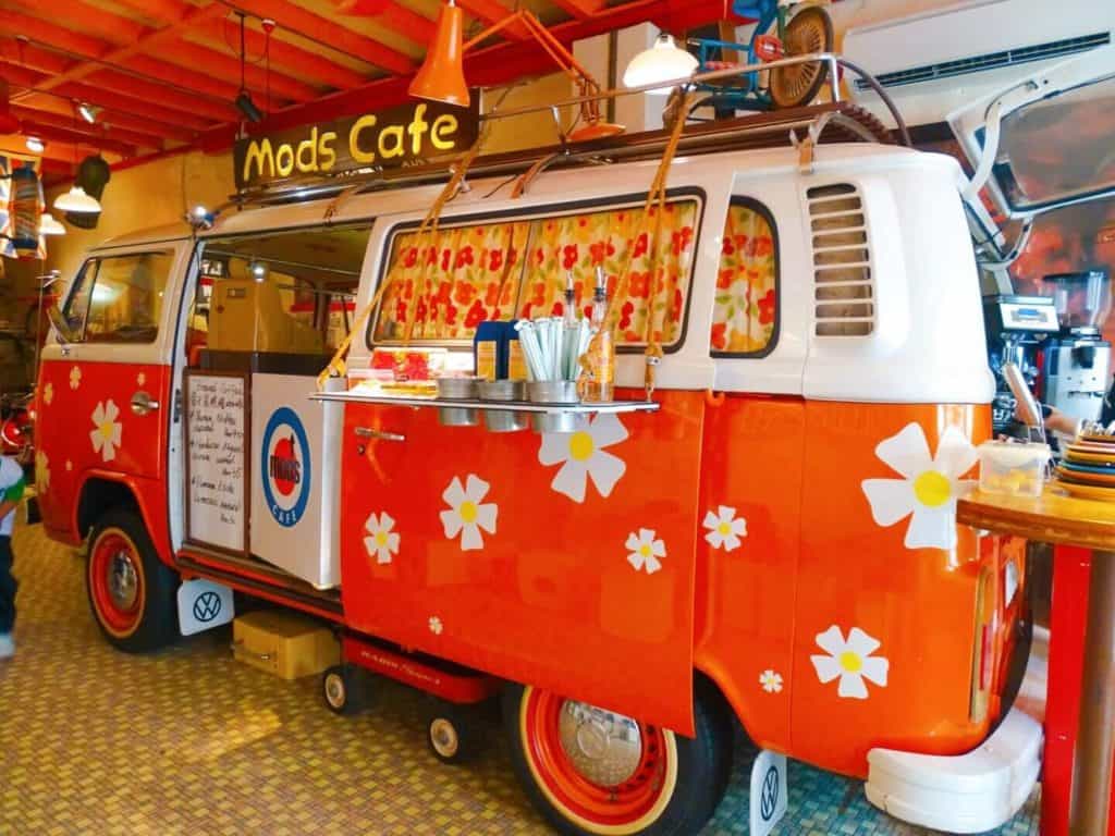 VW van Mods Cafe Melaka things to do