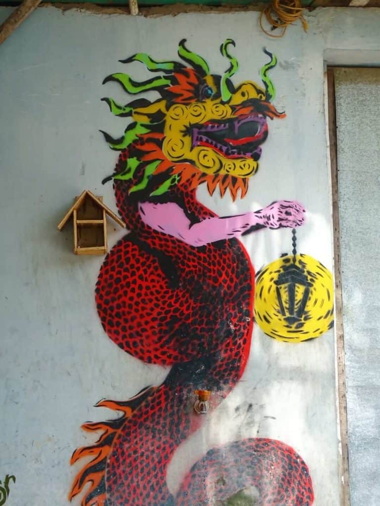 Dragon street art Yogyakarta 