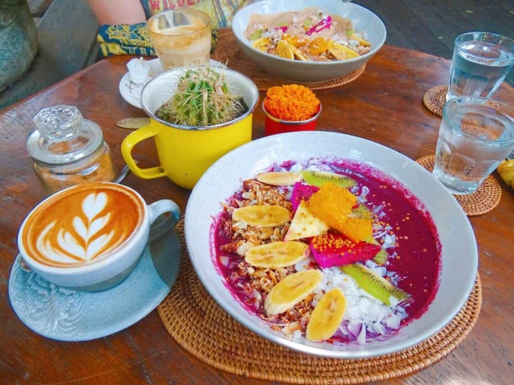 Coffee and smoothie bowls Drifter Cafe Uluwatu itinerary