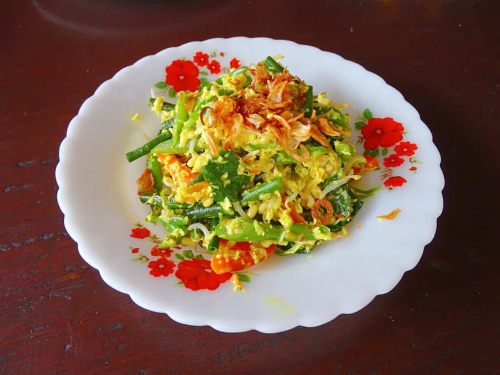 Sayur urap coconut vegetables bali food