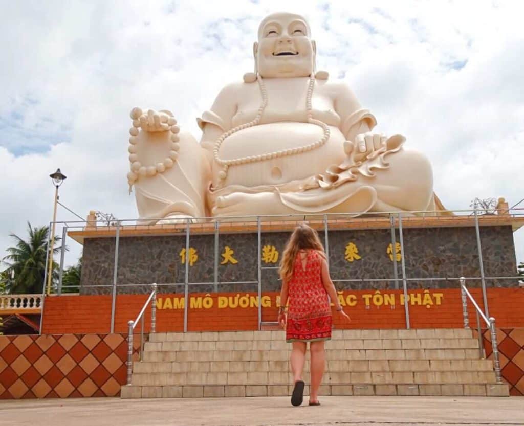 buddha statue