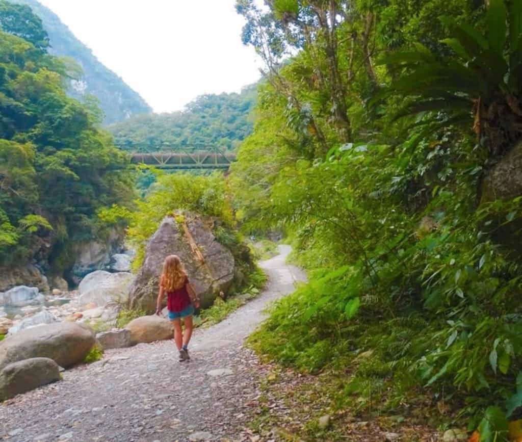 Shakadang Trail Taroko National Park day trip