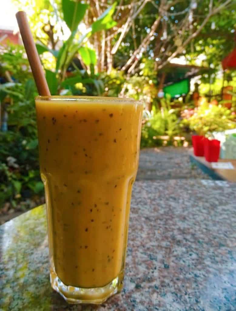 Smoothie Blue Diamond Cafe Chiang Mai