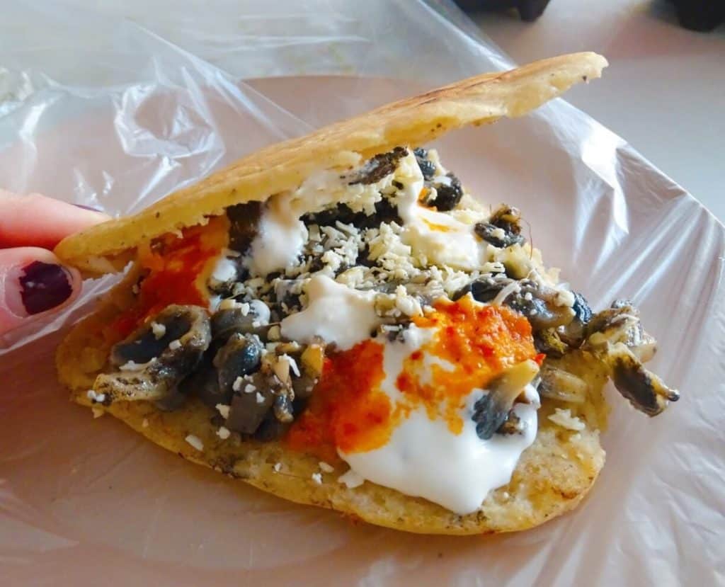 Itacate snack Tepotzlán food