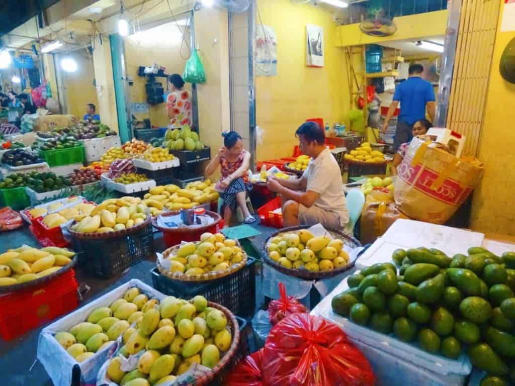 Long Bein Morning Market Hanoi