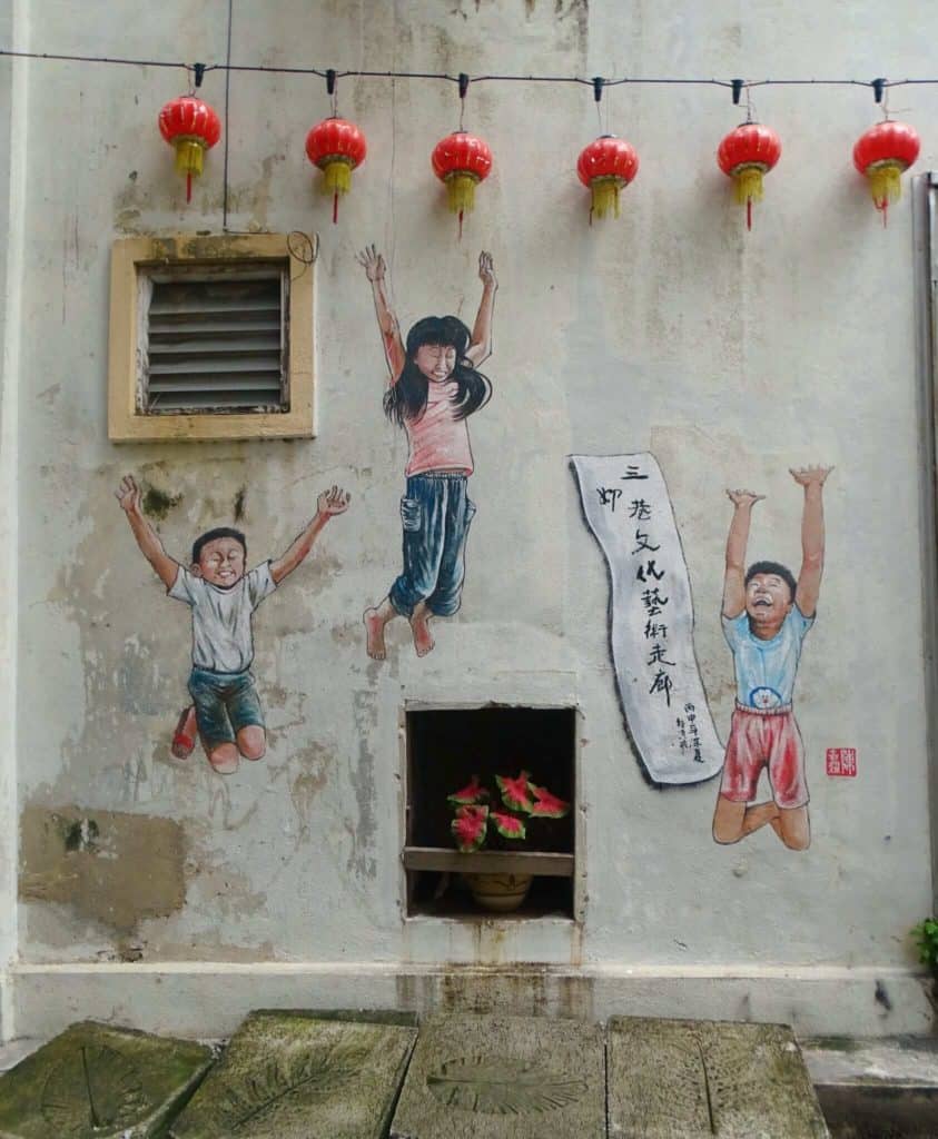 Jumping children street art Ipoh
