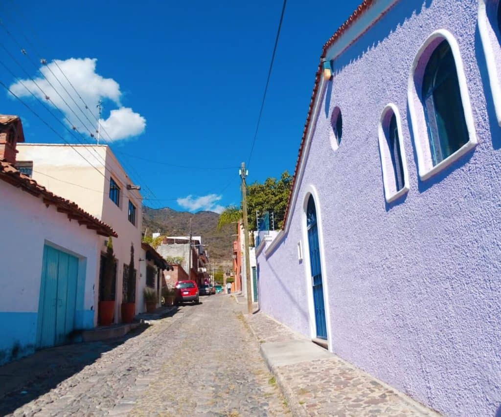 Purple building Ajijic Guadalajara 