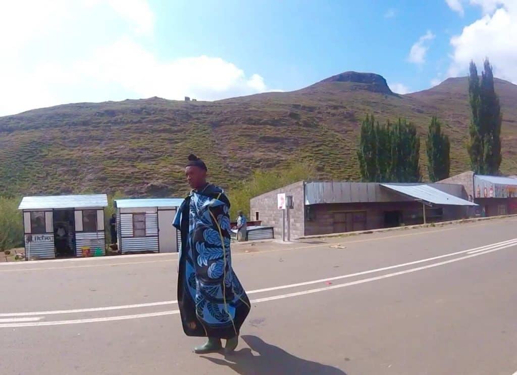 travelling from south africa to lesotho