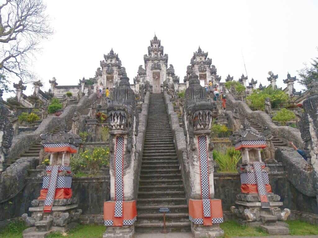 Lempuyang Temple Ubud 3 days