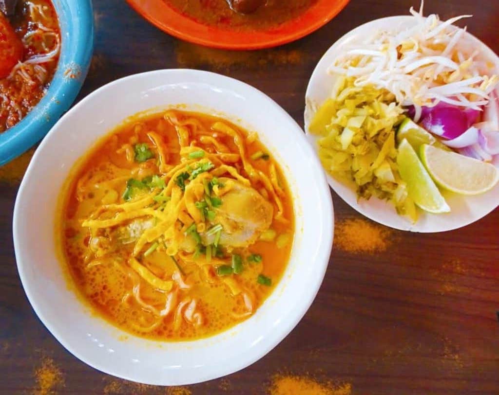Khao soi noodles Chiang Mai food