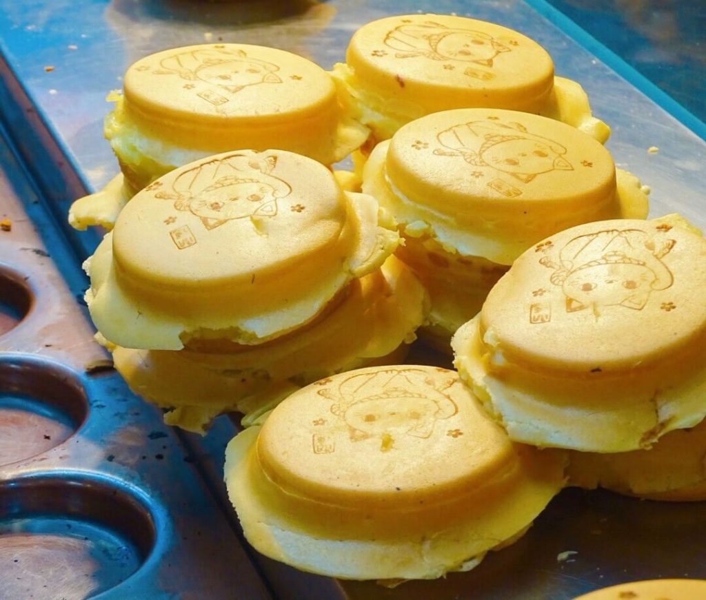 Wheel cakes taiwanese street food