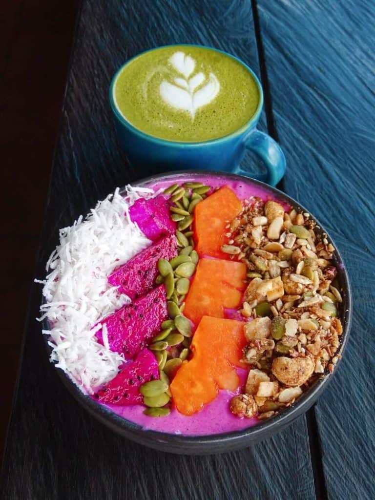 Smoothie bowl and matcha coffee at Wamm Ubud bali 