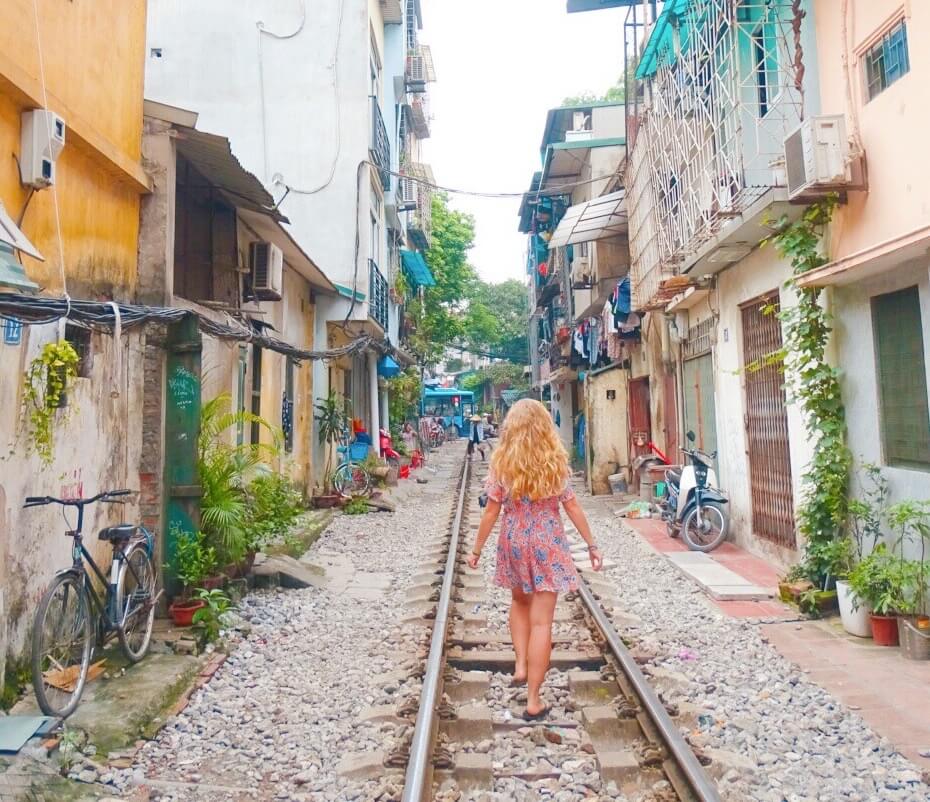 Backpacking Vietnam solo female travel