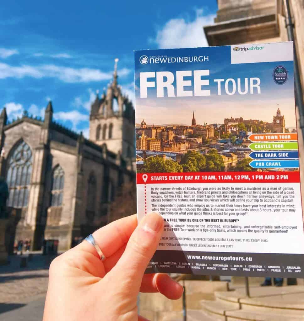 Sandemans walking tour free things to do Edinburgh