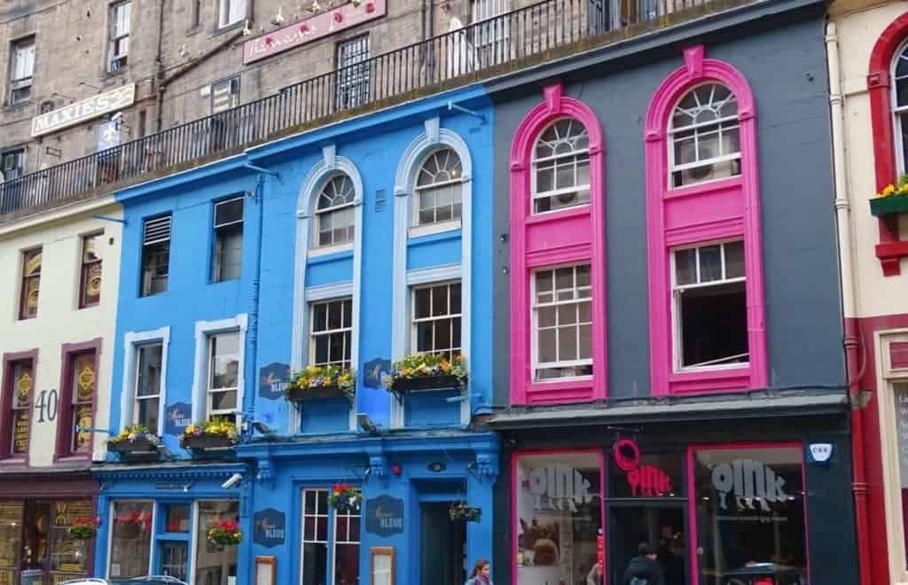 Colourful houses Victoria Street 