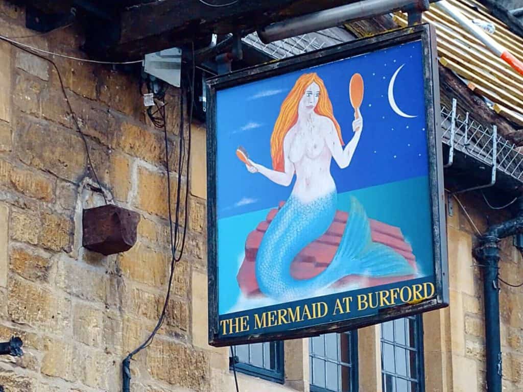 Mermaid Pub 