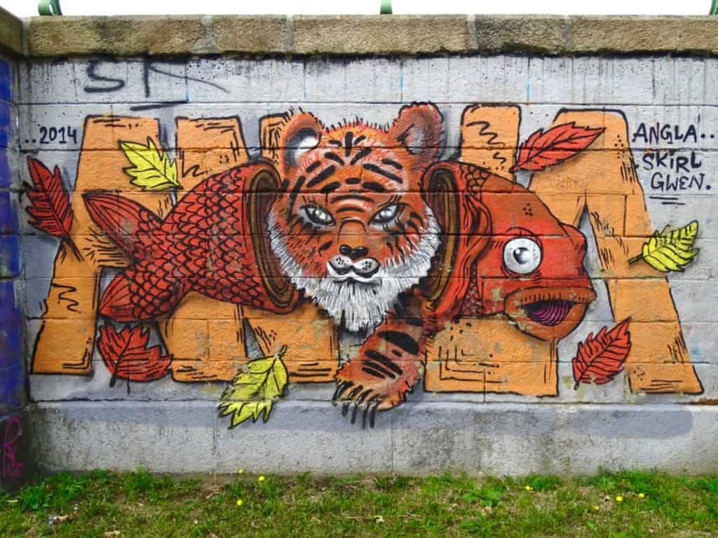 Tiger and fish street art
