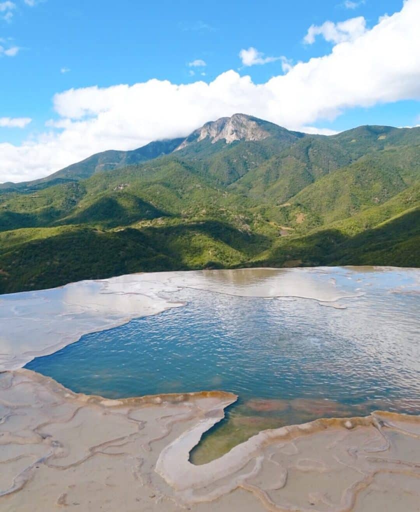 Blue pools Hierve el Agua