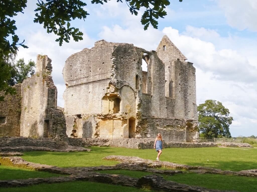 Minster Lovell ruins