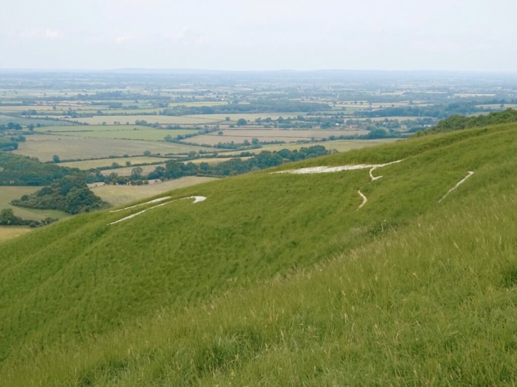 White Horse of uffington countryside walk