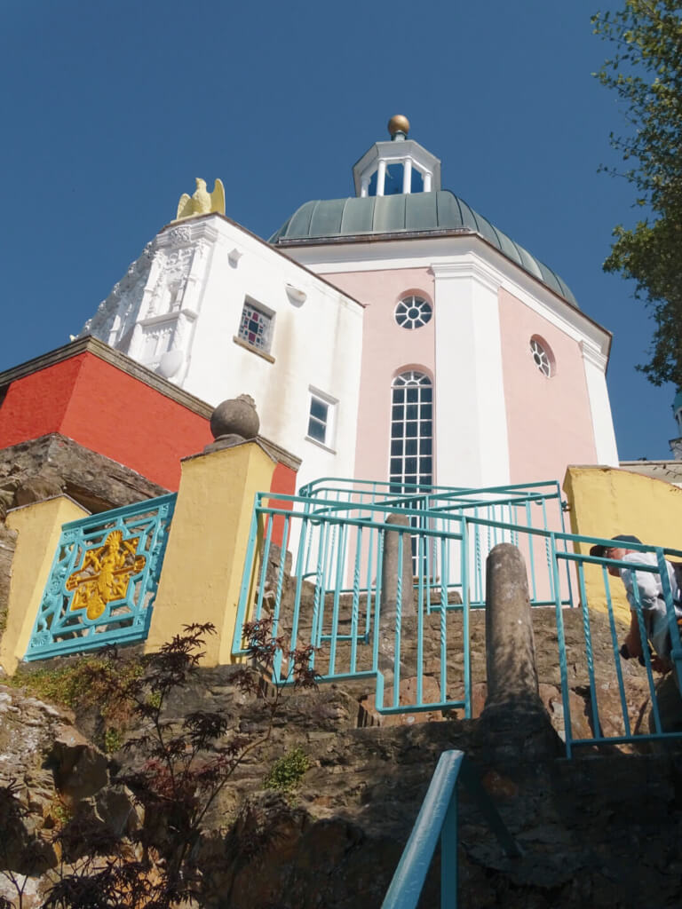 pink building portmeirion