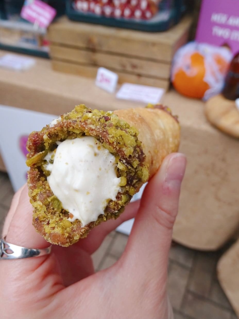 cannoli dessert manchester market