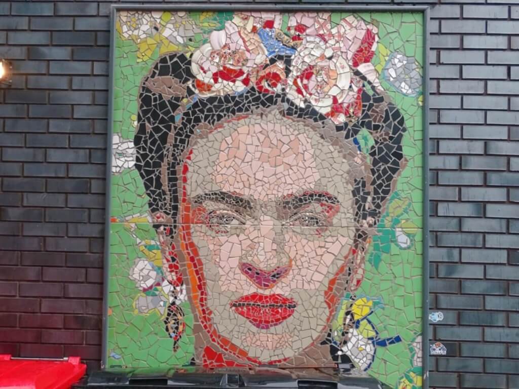 Frida kahlo mosaic