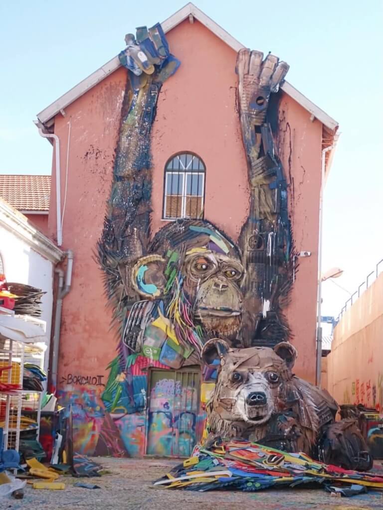 Street art lisbon itinerary