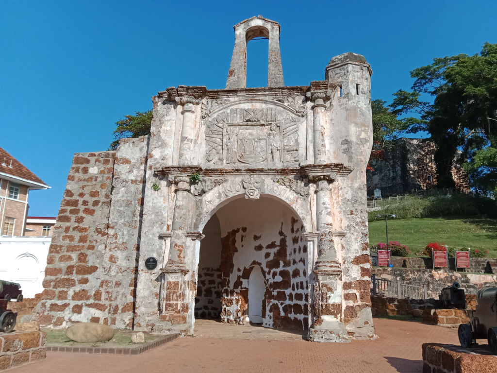 A Famosa Portuguese ruins