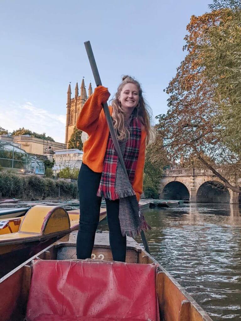 Punting Oxford day trip