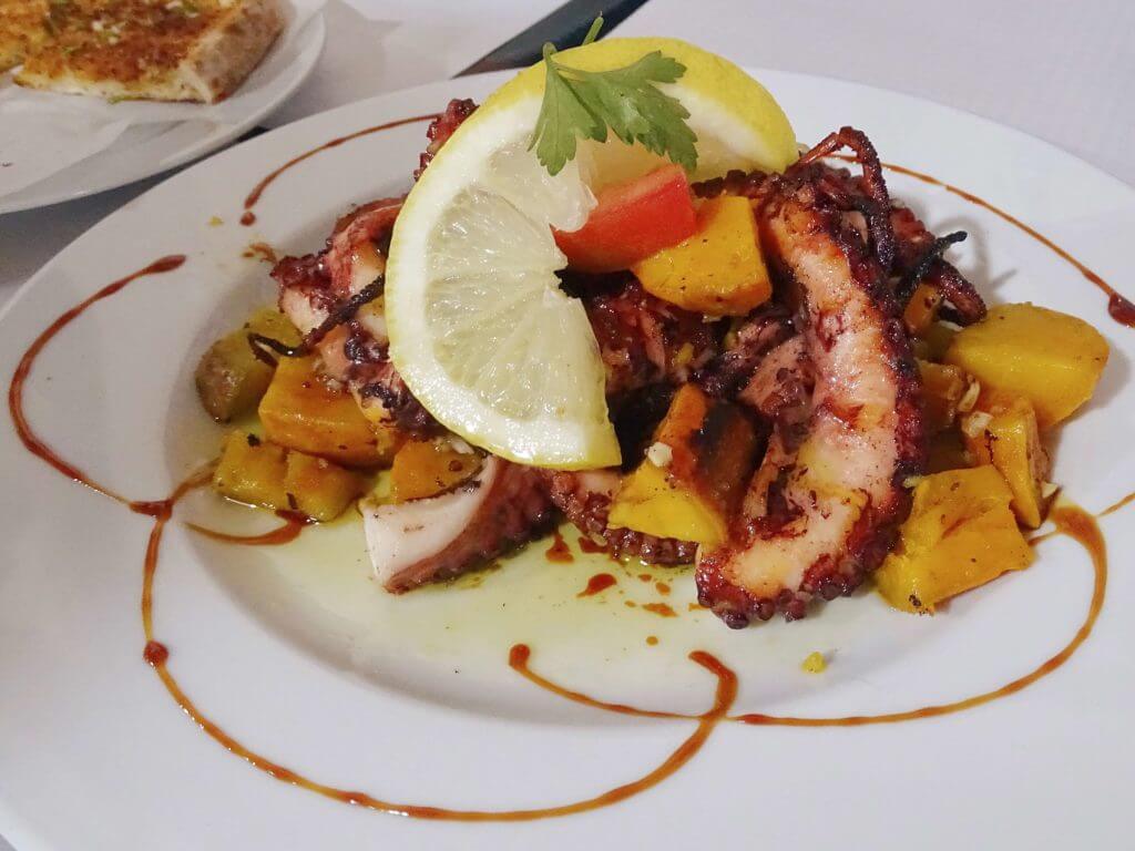 Octopus meal