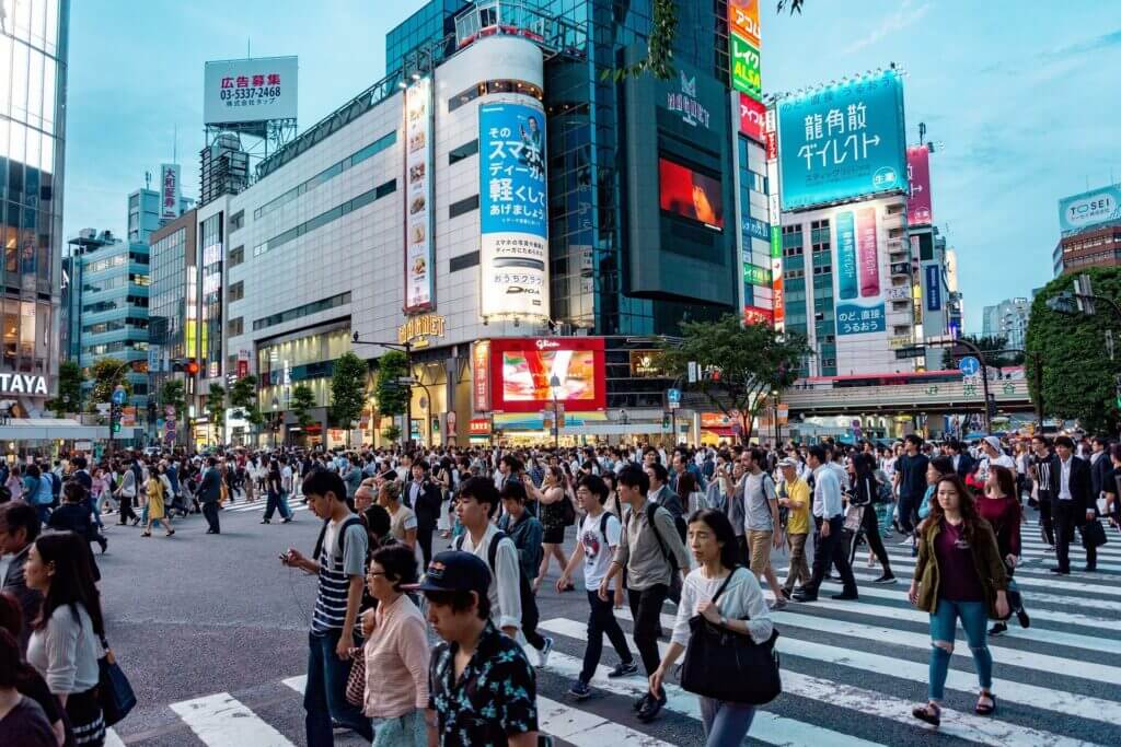 Japan safest countries solo travel asia women 