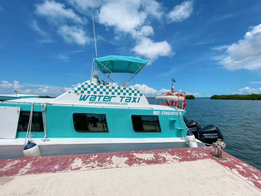 Water taxi from chetumal to caye caulker 