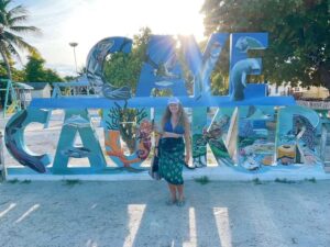 solo female travel belize