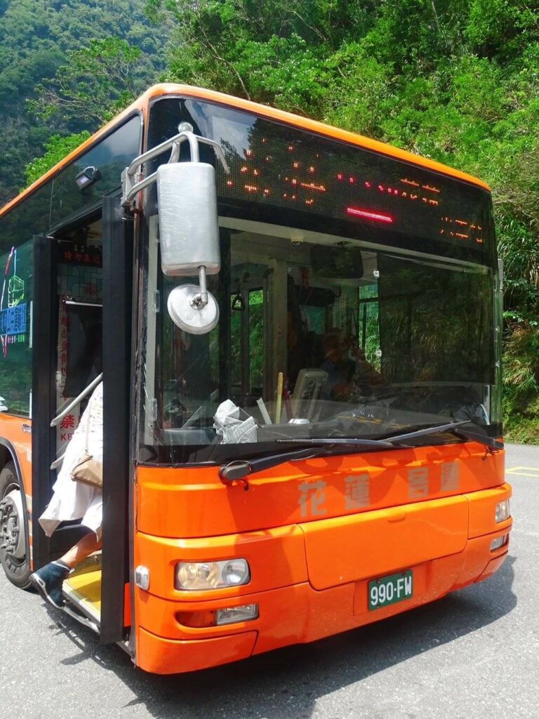 Bus gettig around during solo travel in Taiwan