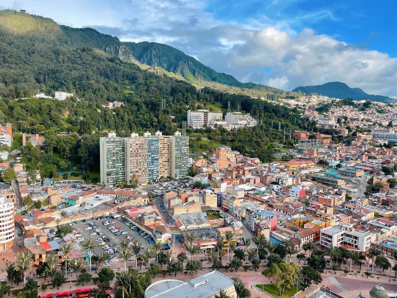 Colombia impulsa iniciativas logísticas vinculadas a nearshoring y comercio exterior estratégico