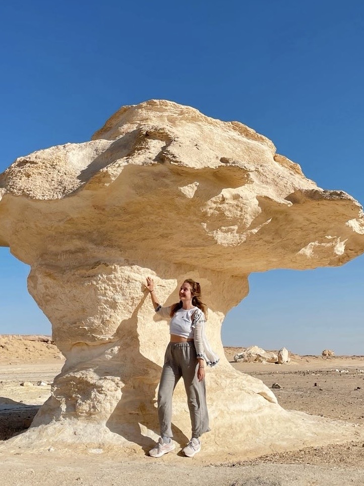 Black & white desert